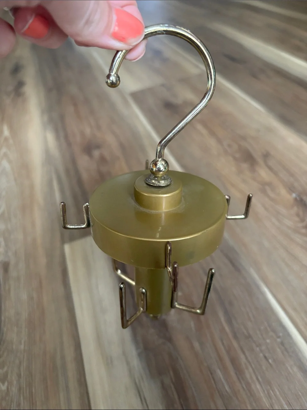 Rotating Jewelry Hanger in Olive Green with Gold Hooks